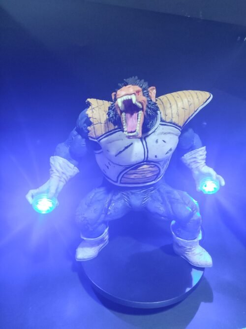 Figura Ozaru Vegeta con Alumbrado Led-Dragon Ball