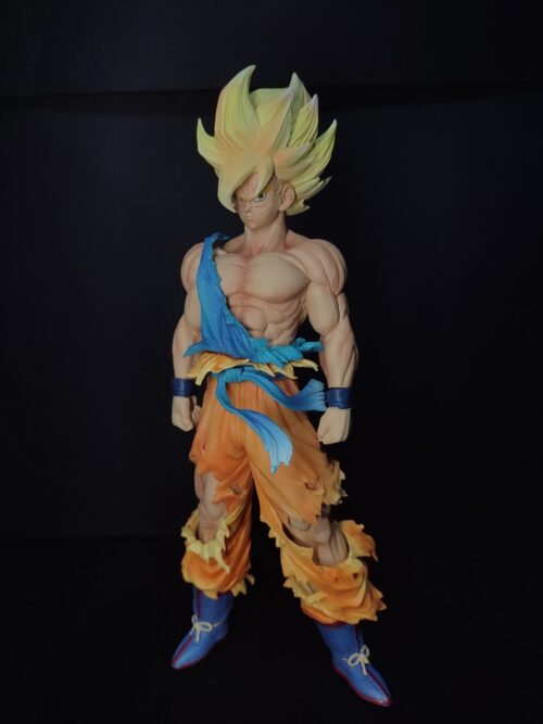 Figura Goku Super Saiyan - Dragon Ball
