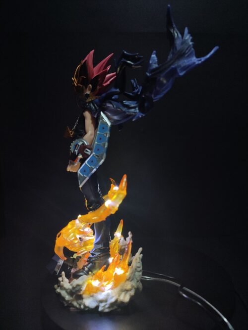 Figura Yūgi Mutō Dual mode con sistema FDS y Alumbrado- Yu Gi Oh