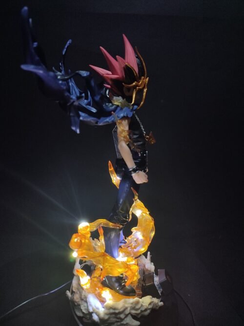Figura Yūgi Mutō Dual mode con sistema FDS y Alumbrado- Yu Gi Oh