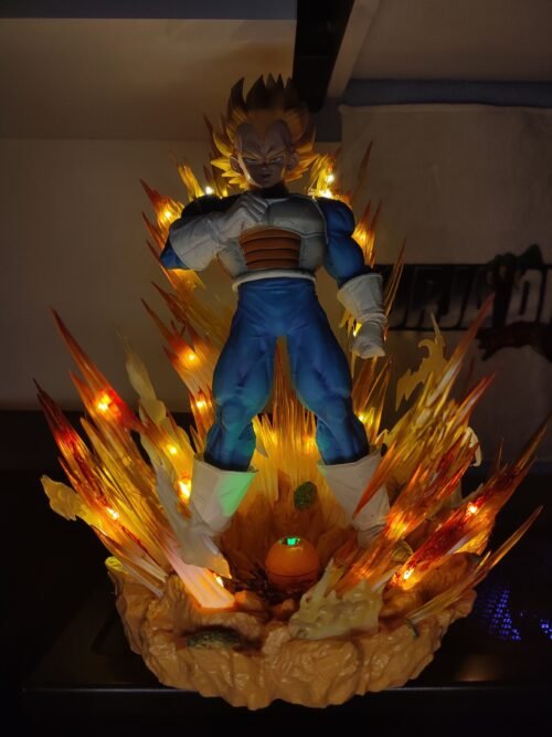 Figura Vegeta con sistema FDS y alumbrado - Dragon Ball