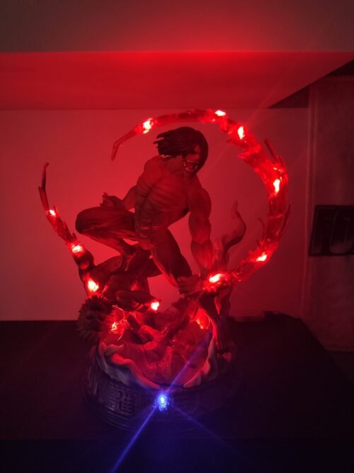 Figura Titan Eren vs Jaw Titan con sistema FDS y Alumbrado - Ataque a los titanes