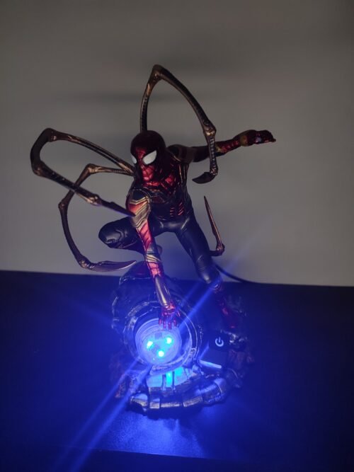 Figura Iron Spiderman  sistema FDS  y Alumbrado Led-Dragon Ball